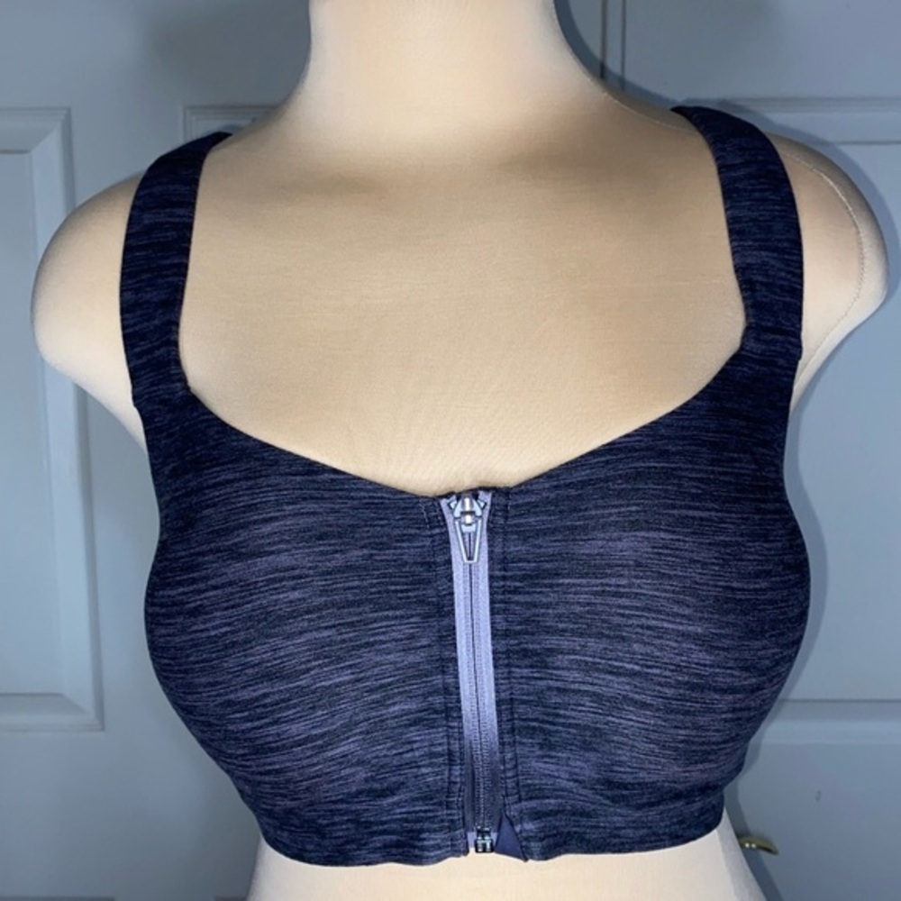 Victoria’s Secret Knockout Sports Bra – Size 32DDD – Gray/Purple – High Impact
